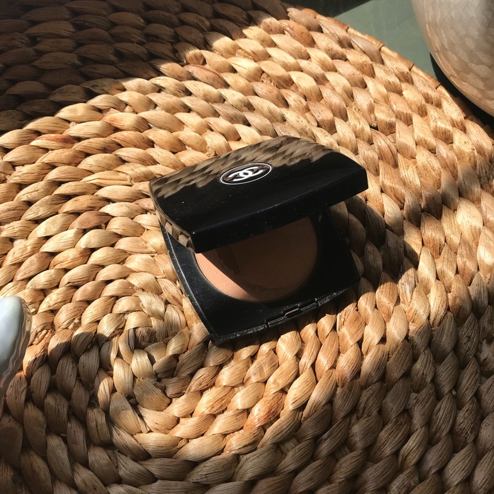 Chanel pressed powder